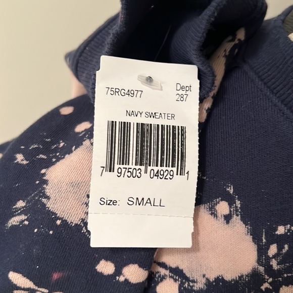 Blank NYC Women Pullover Sweatshirt Sz S Tie Dye Crop Top Distressed Blue - Picture 5 of 5